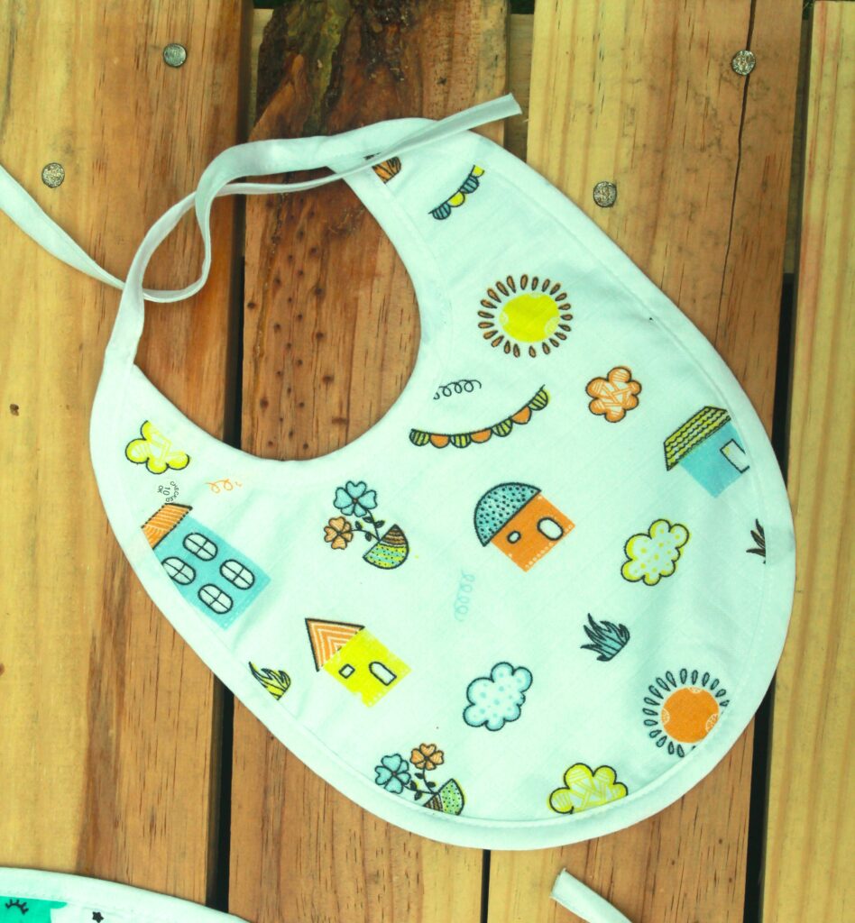 Baby Muslin bibs set of 3